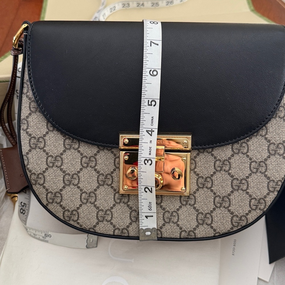 Authentic Gucci Supreme Padlock Crossbody Bag NWOT Reasonable offers welcome - Picture 11 of 14